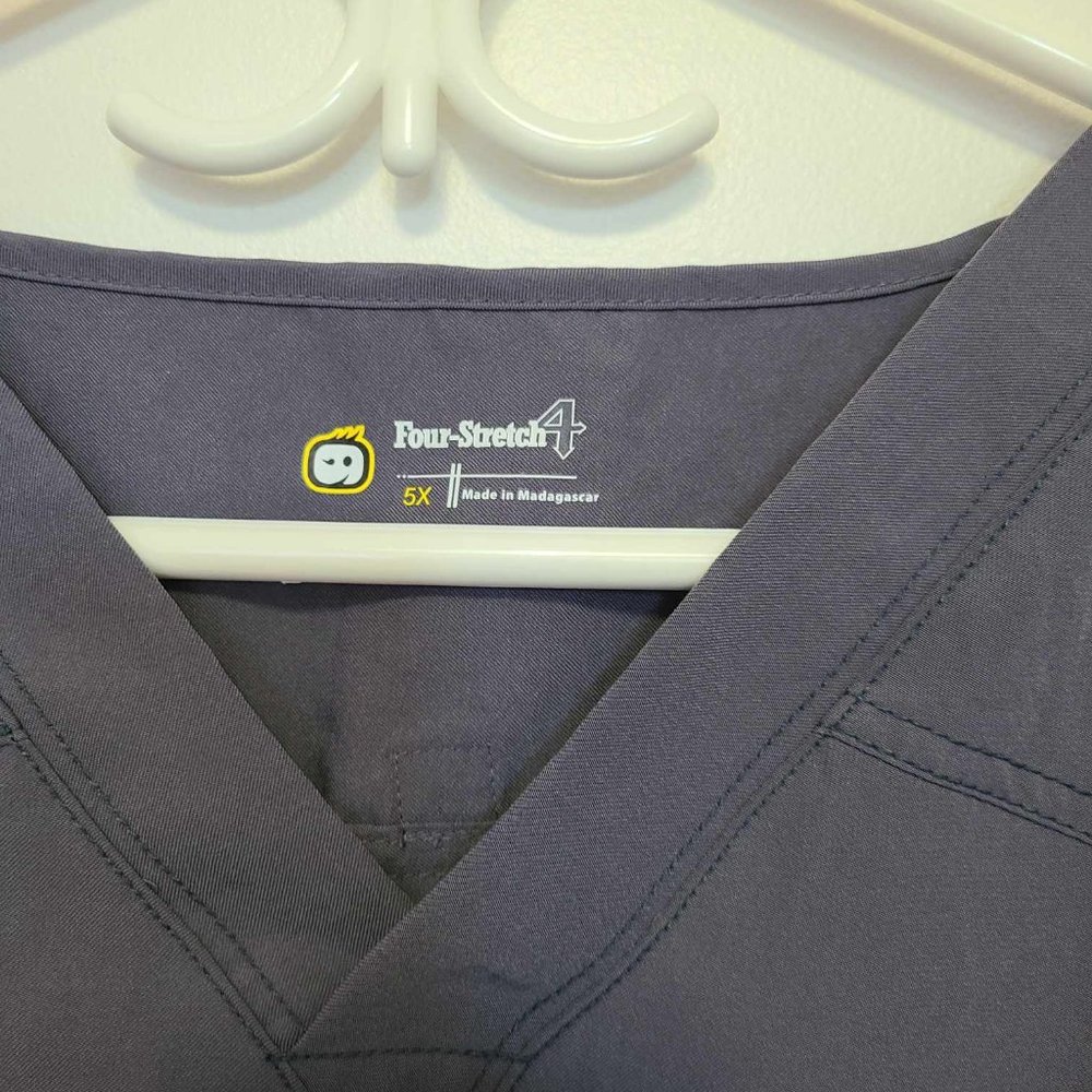 Plus Size Scrub Top - Picture 3 of 3